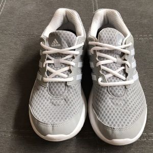 Adidas Cloudfoam sneakers